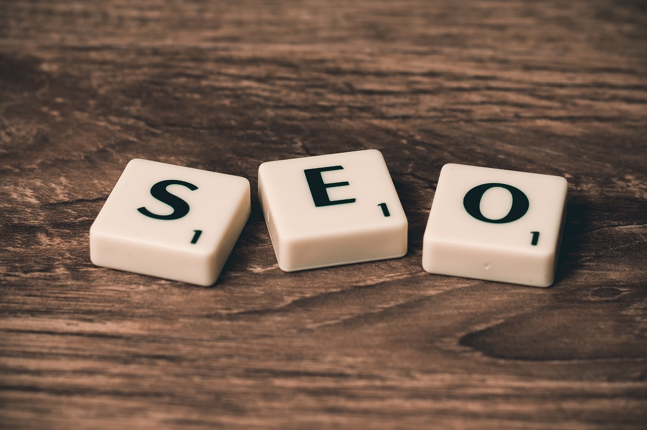 SEO marketing analise estrategia site otimizacao mecanismo busca especialista auditoria