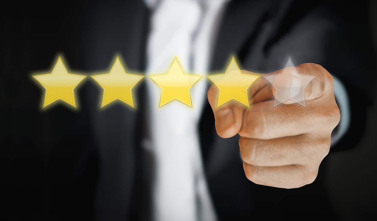 Avaliacoes e estrelas de clientes no Google Meu Negocio reputacao online seo local