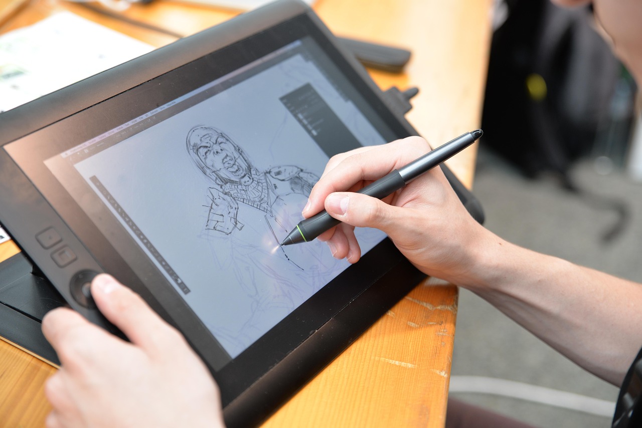 Ilustrador freelancer desenhando quadrinho e personagem para cliente