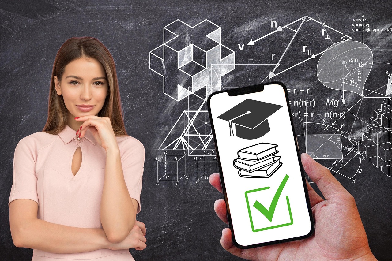 Tutor online explicando conteúdo durante curso a distância